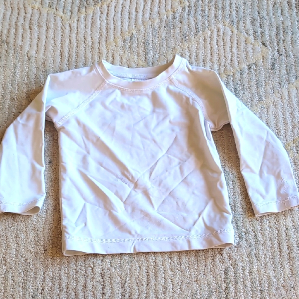 4/$20 Hanna Andersson White Long Sleeve swim Shirt